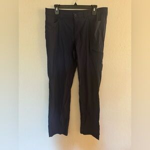 Eddie Bauer Women’s Navy Cargo Pants